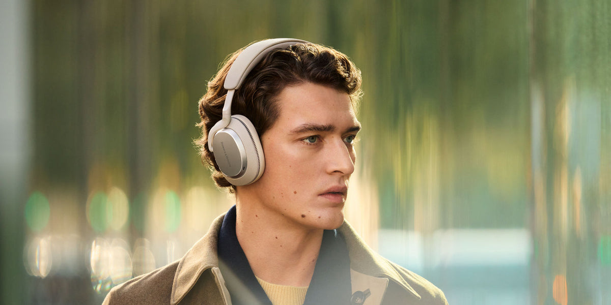 Bowers & Wilkins presenta le nuove cuffie wireless Px7 S3