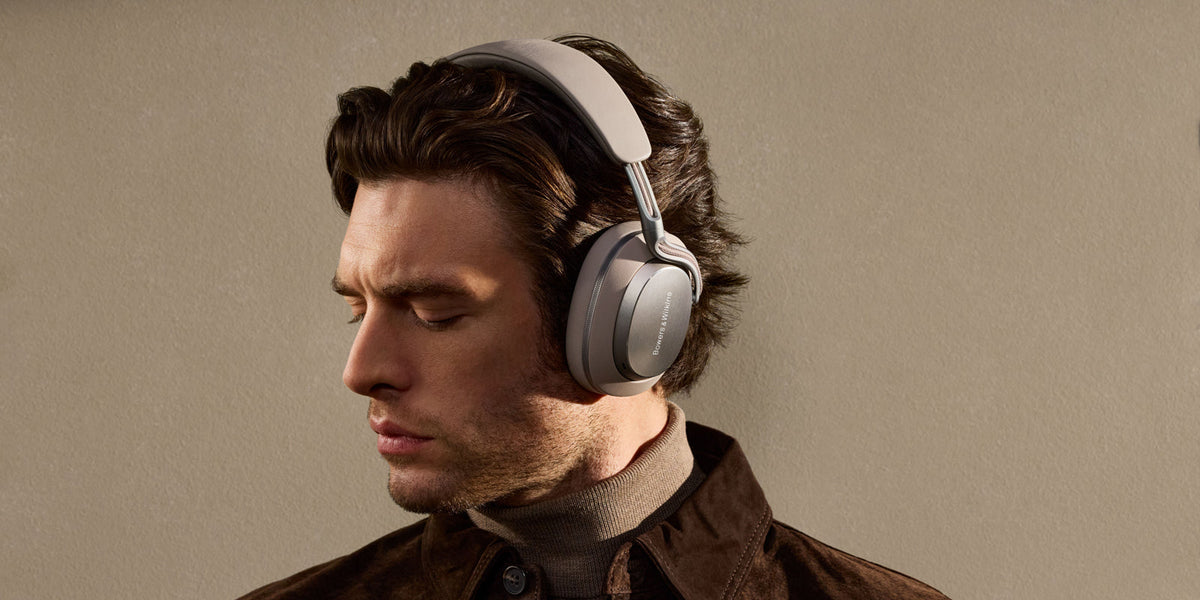 Bowers & Wilkins Px8 S2: le nuove cuffie Reference del marchio inglese