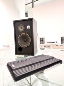 USATO: Bose Studiocraft Syncom Tested diffusori.