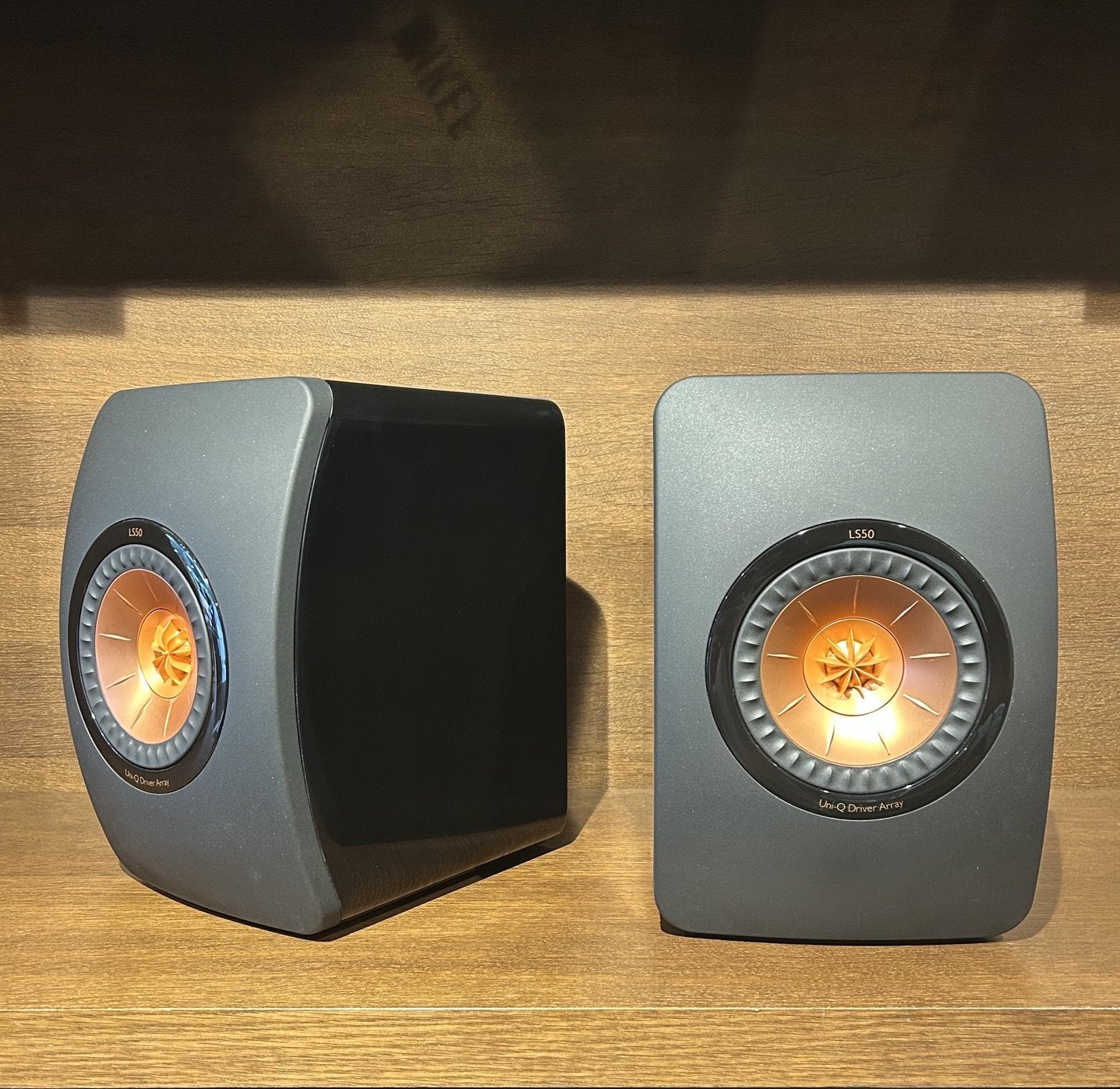 KEF LS 50 Piano Black