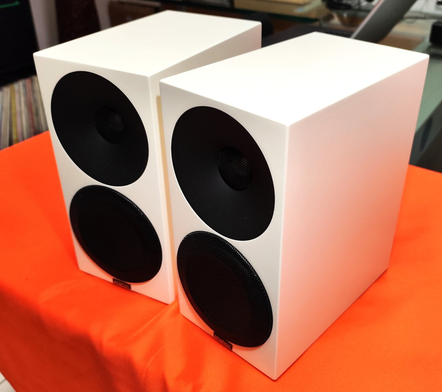 Amphion - Helium 410