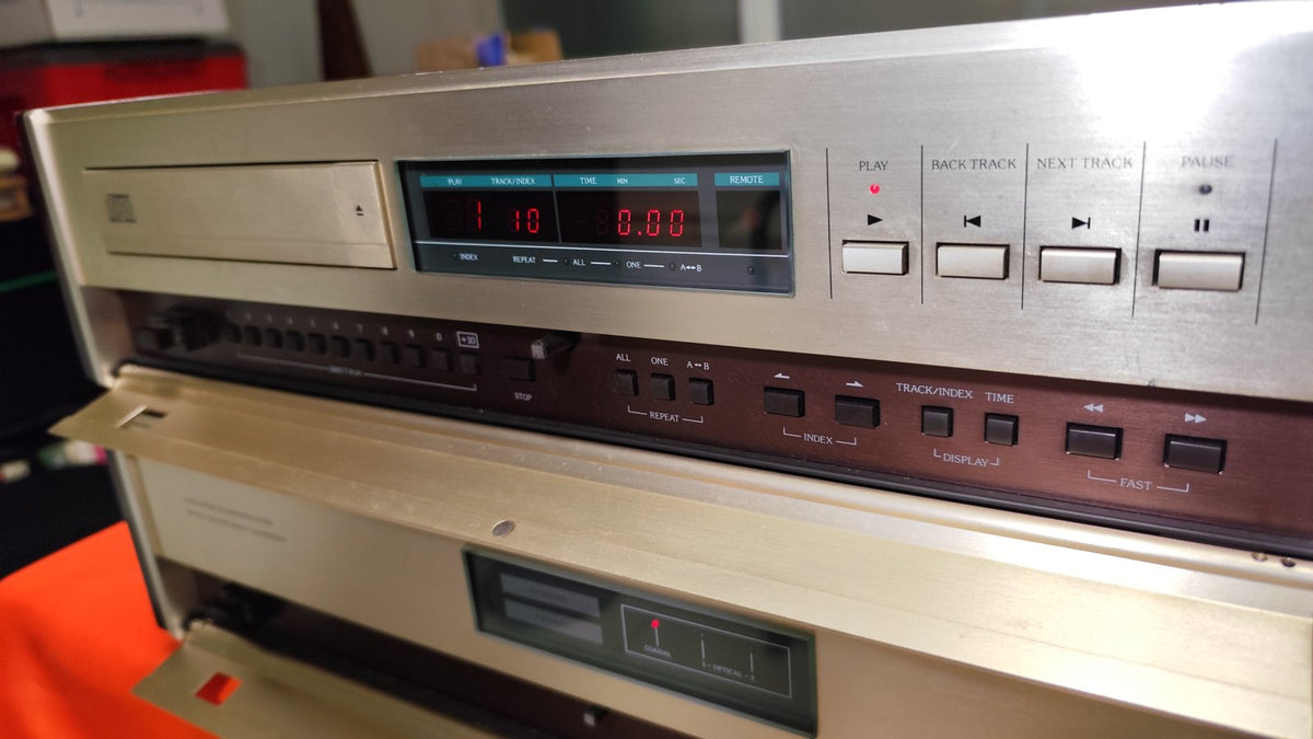 Accuphase DC81 - DP80