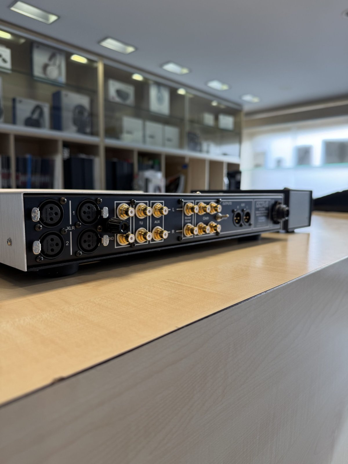 USATO: Preamplificatore Octave HP 300 SE Silver