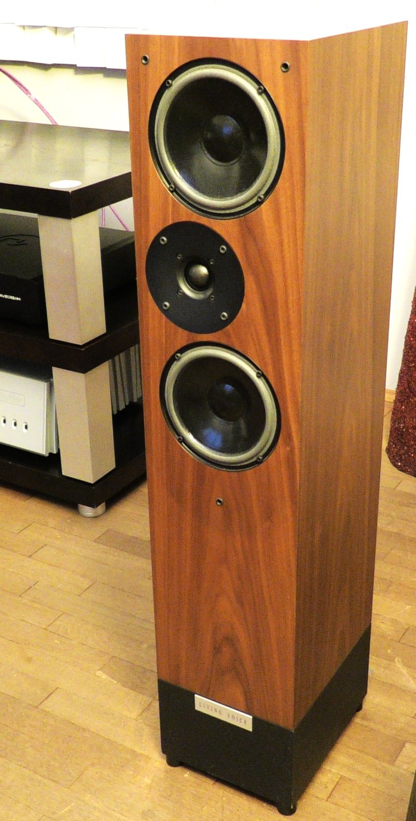 Living Voice - Auditorium IBX-RW3