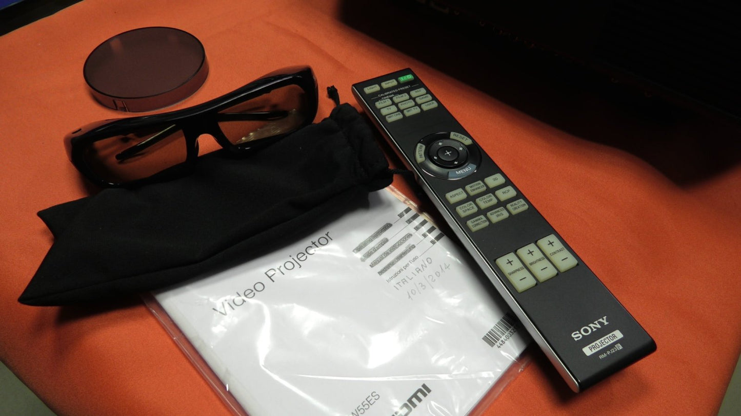 Sony - VPL HW55ES