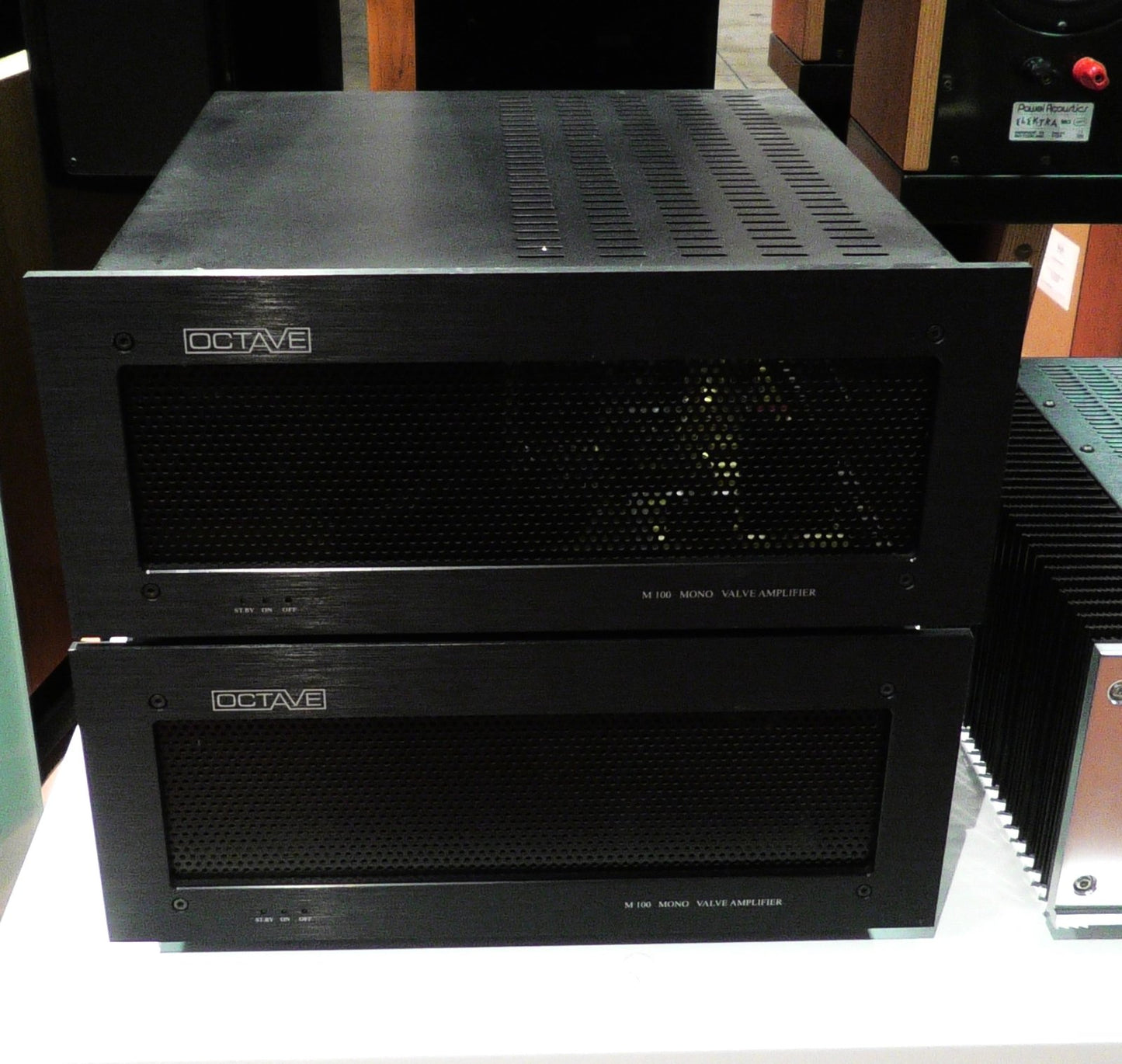 Octave M100 - finali ono