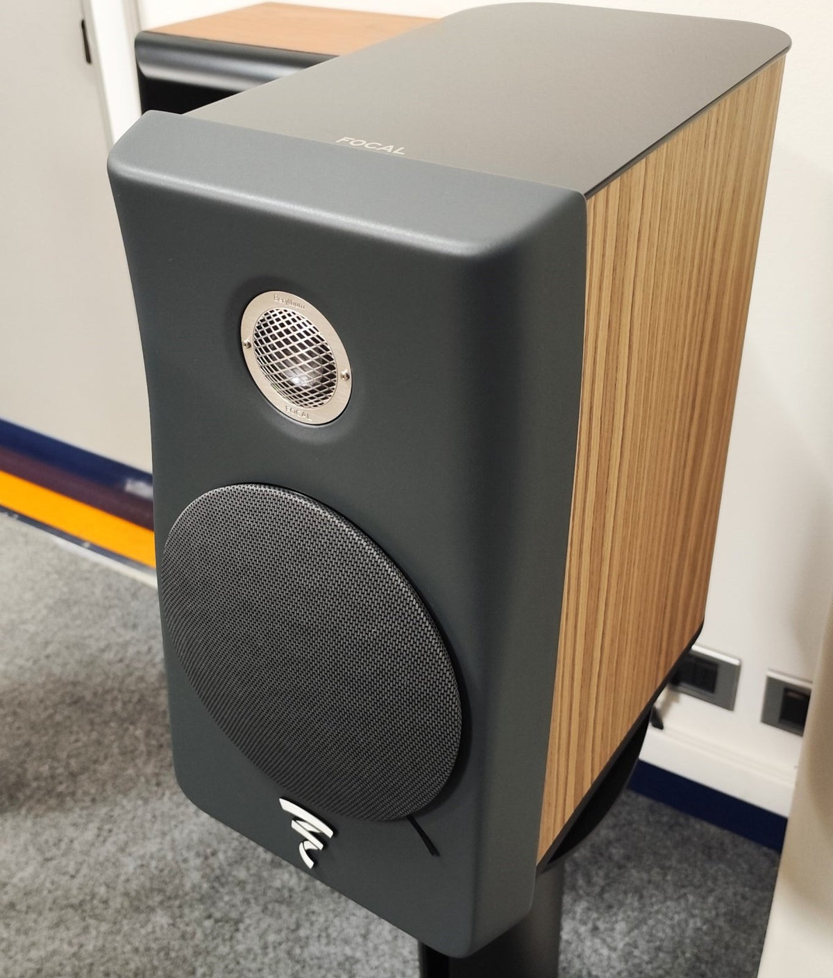 Focal Kanta 1 con stand Focal