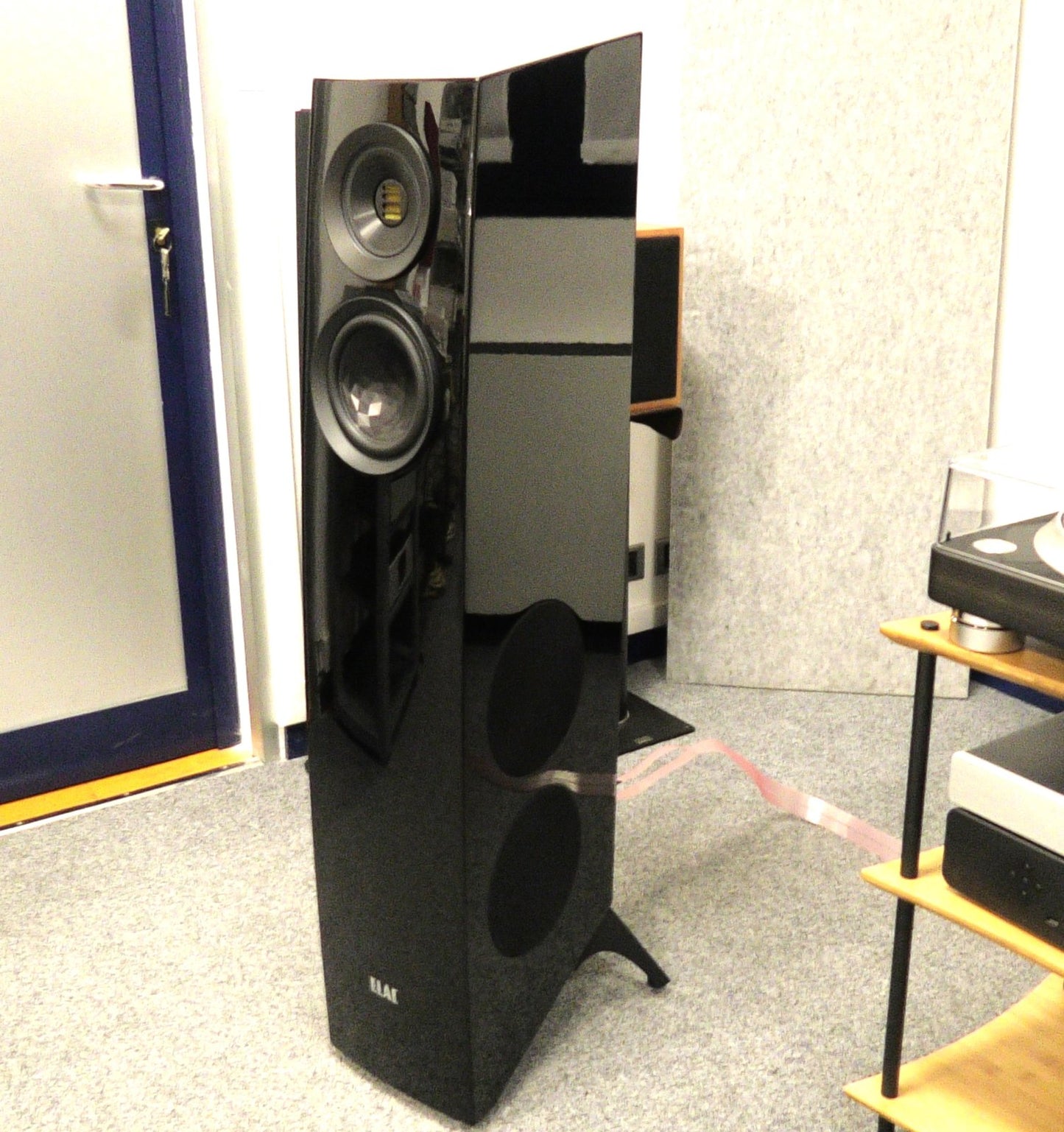 Elac - Concentro S507