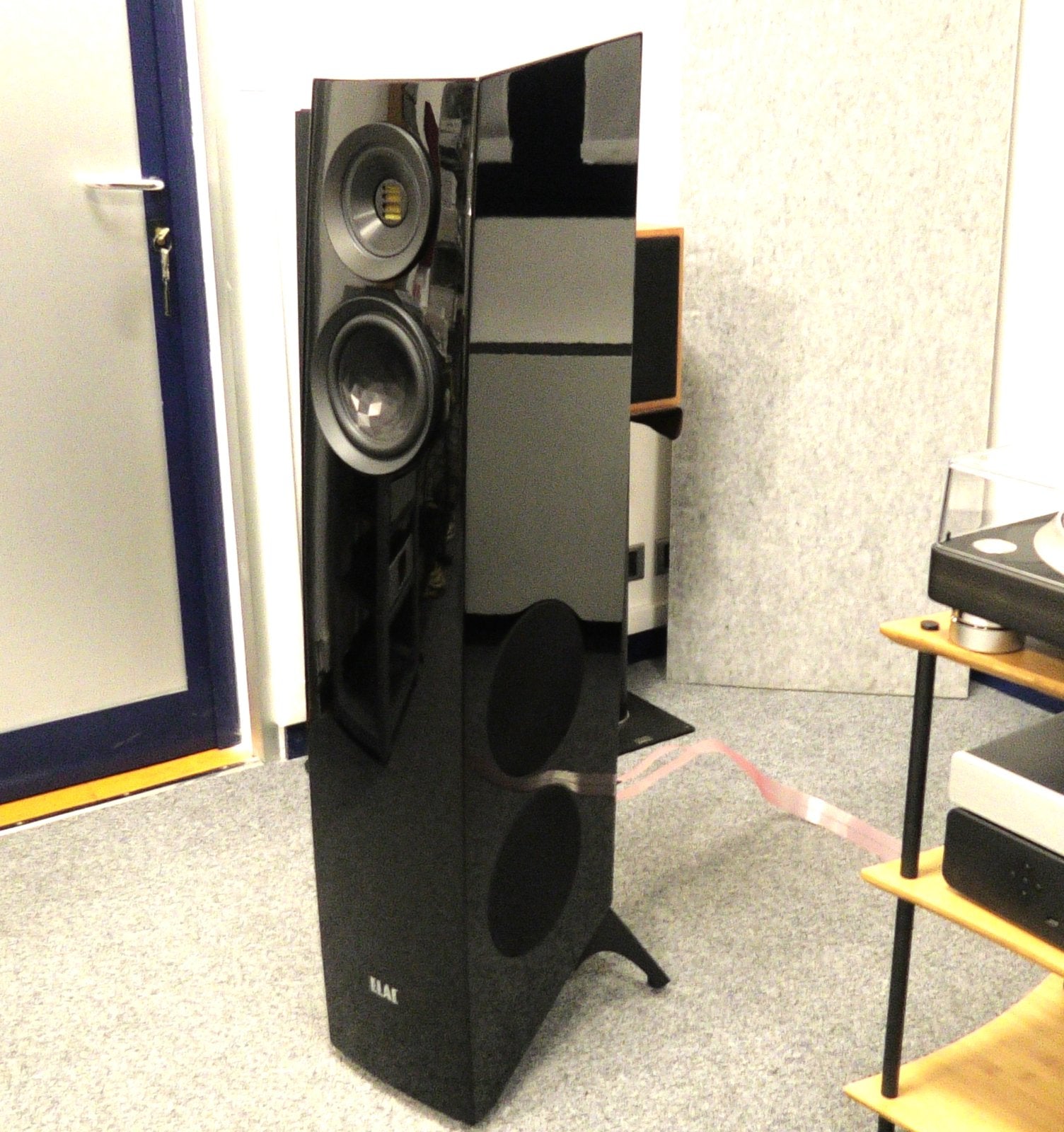 Elac - Concentro S507