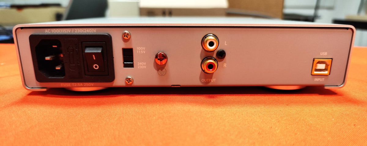 Nuforce UDH100