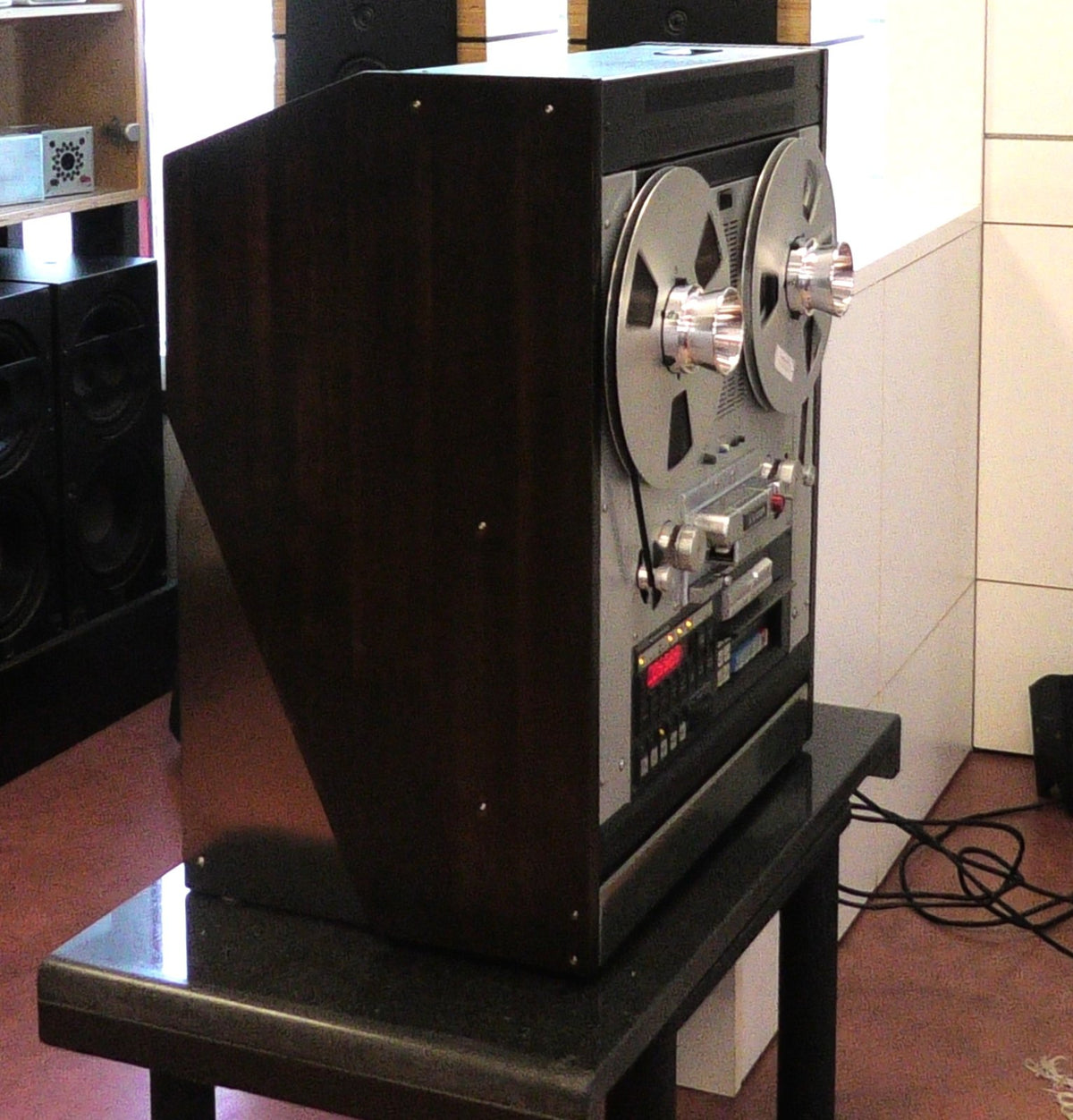 Studer A812