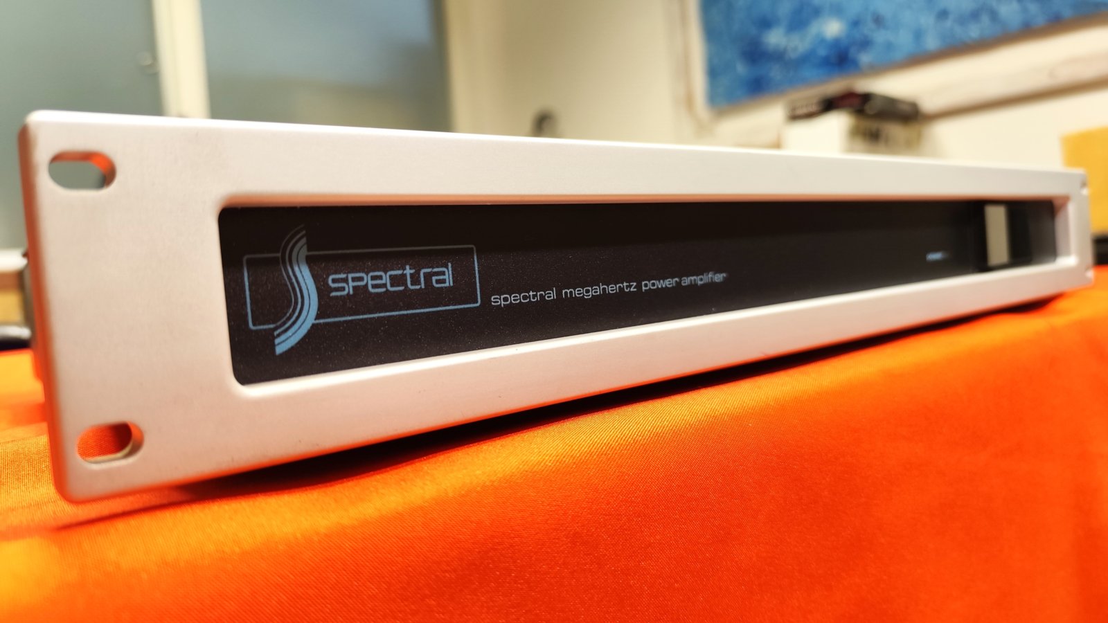 Spectral DMA80