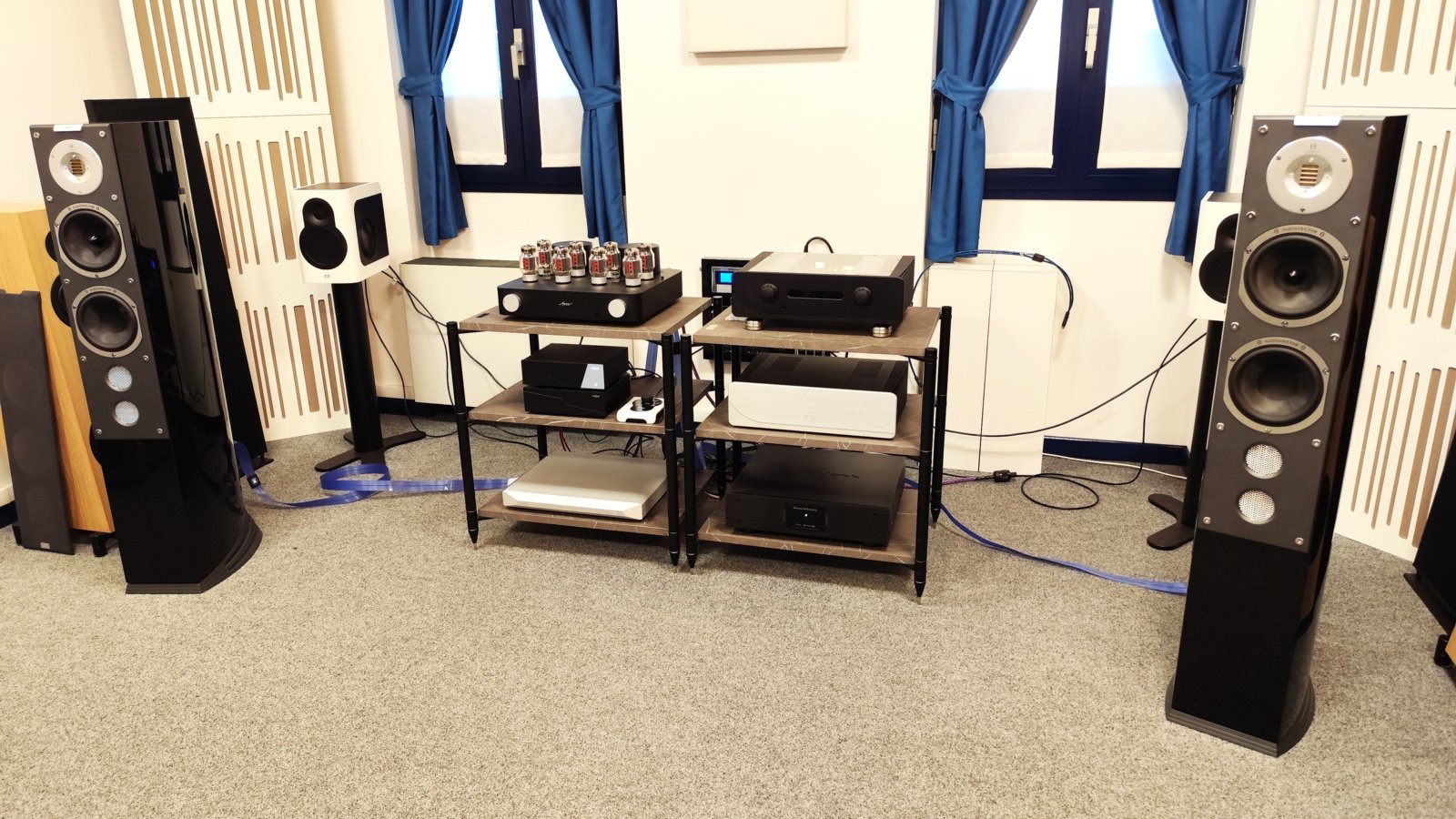 Audiovector SR6 MK2