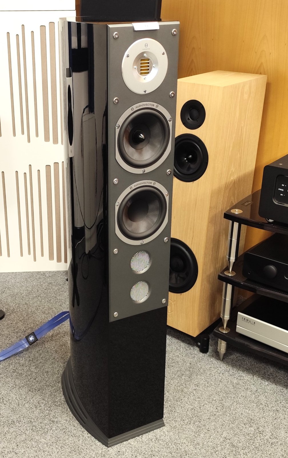 Audiovector SR6 MK2