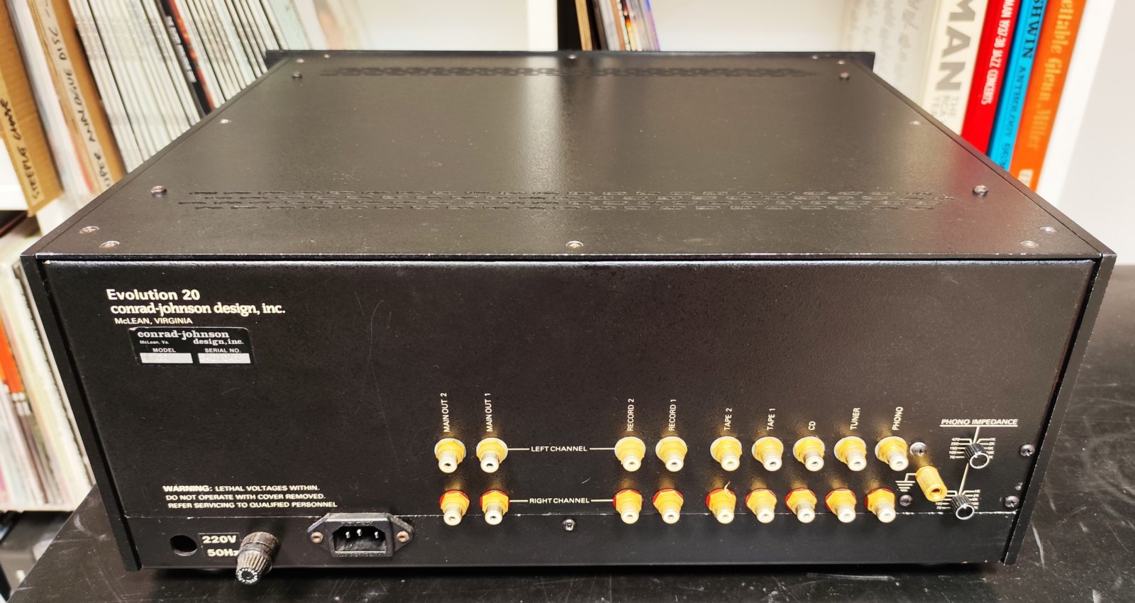 Conrad Johnson Evolution 20