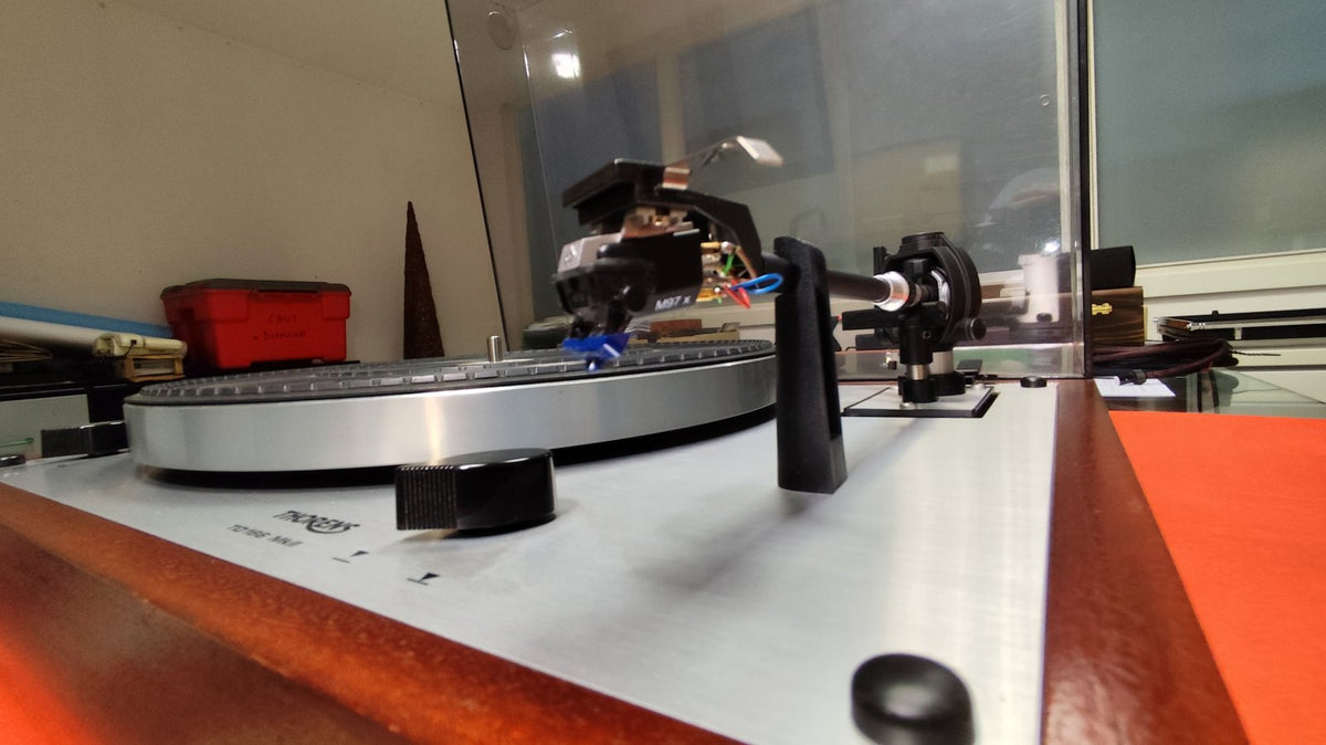 Thorens TD166 MK2 - Shure M97X