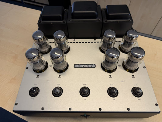 USATO: Amplificatore Audio Research VS110