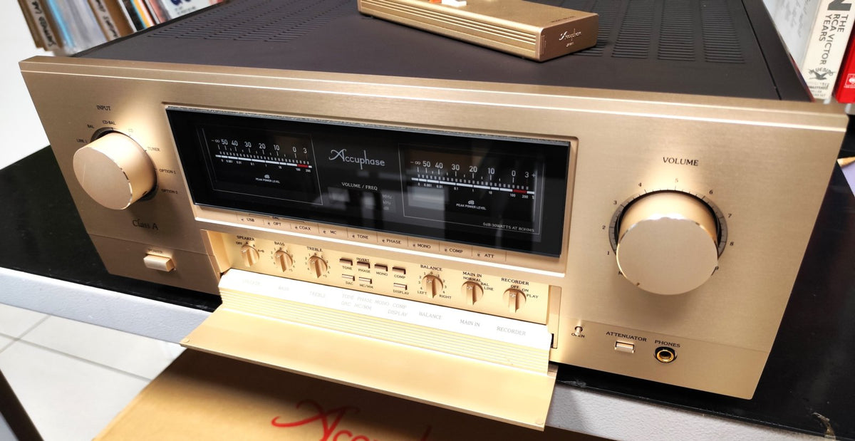 Accuphase E650 + phono AD50