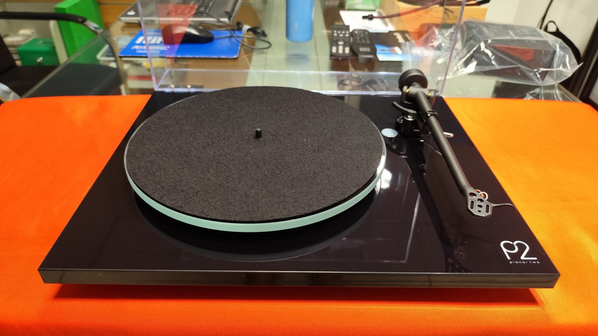 Rega P2