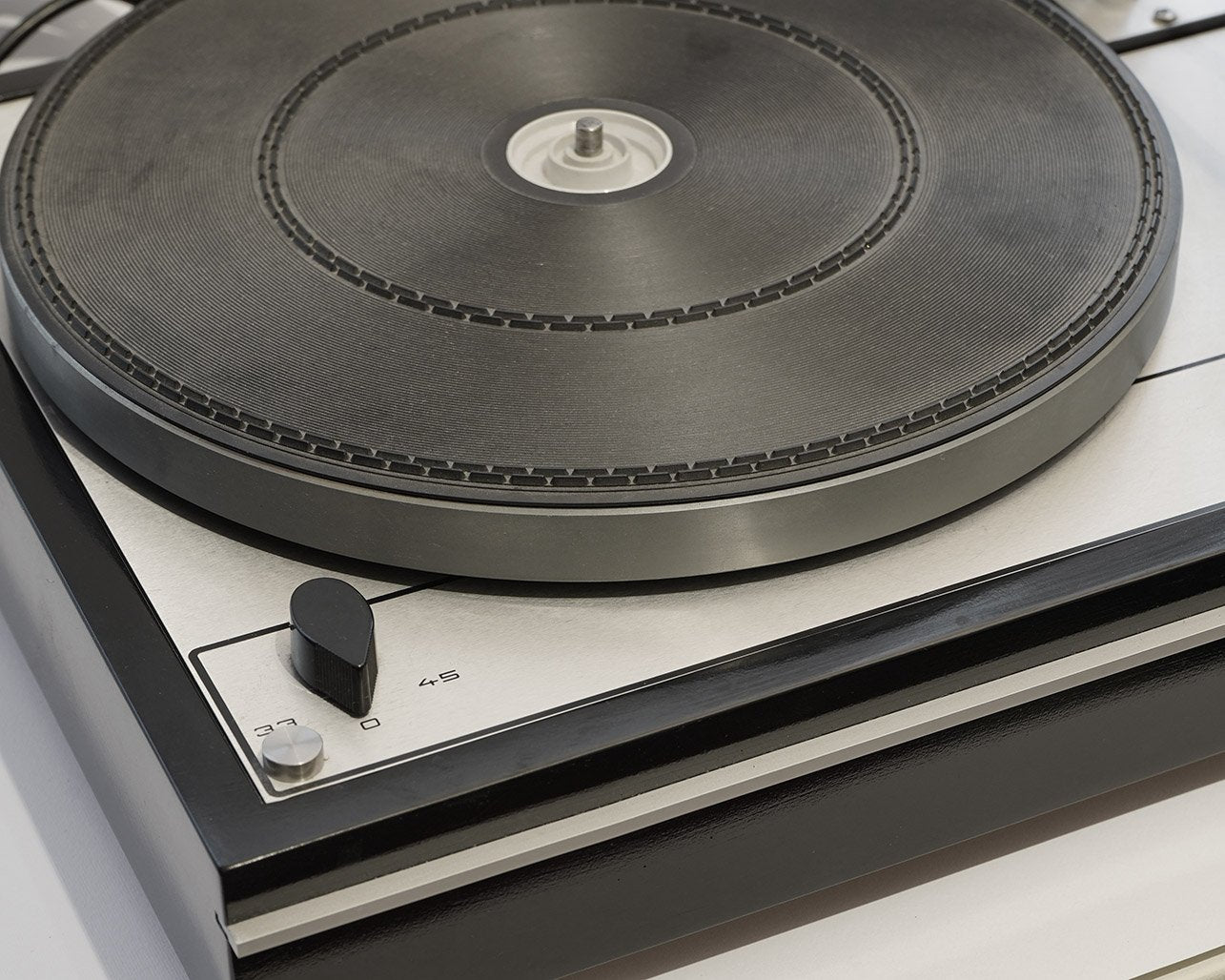 Thorens Td 165