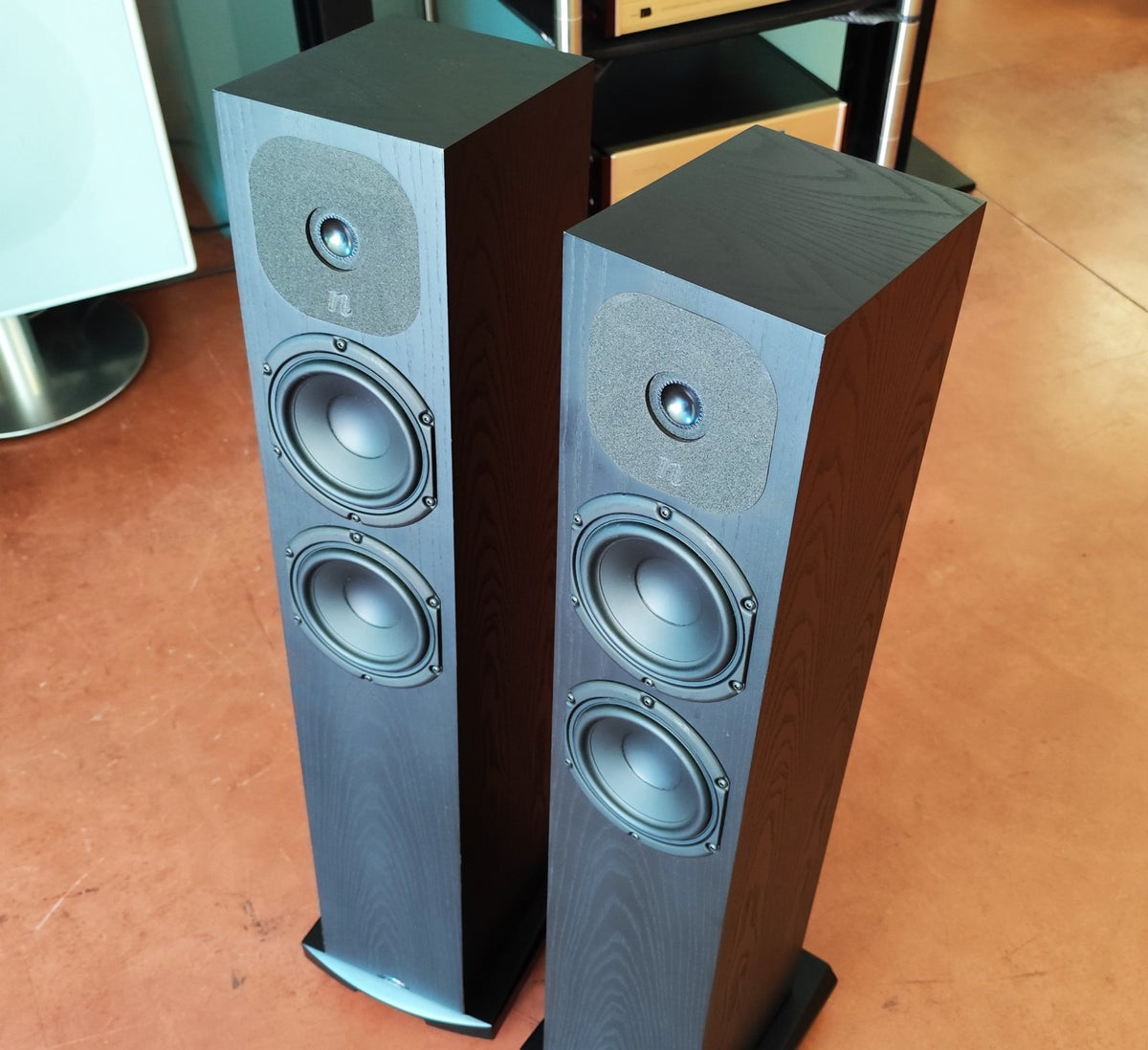 Neat Acoustics - Motive SX1