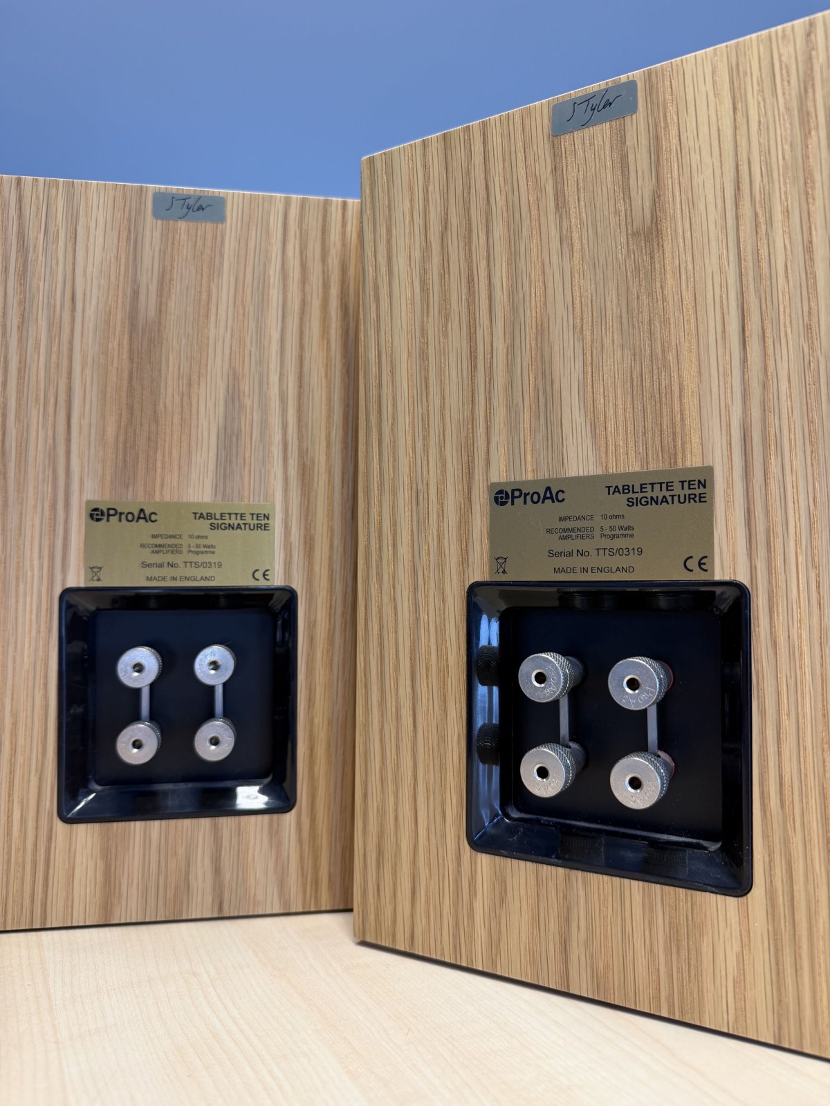 USATO: ProAc Tablette 10 Signature Quercia