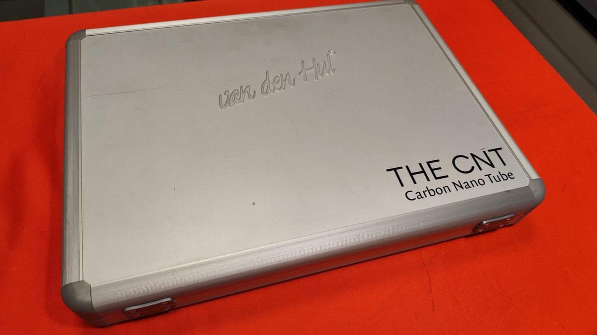 Van Den Hul - The CNT Carbon Nano Tube