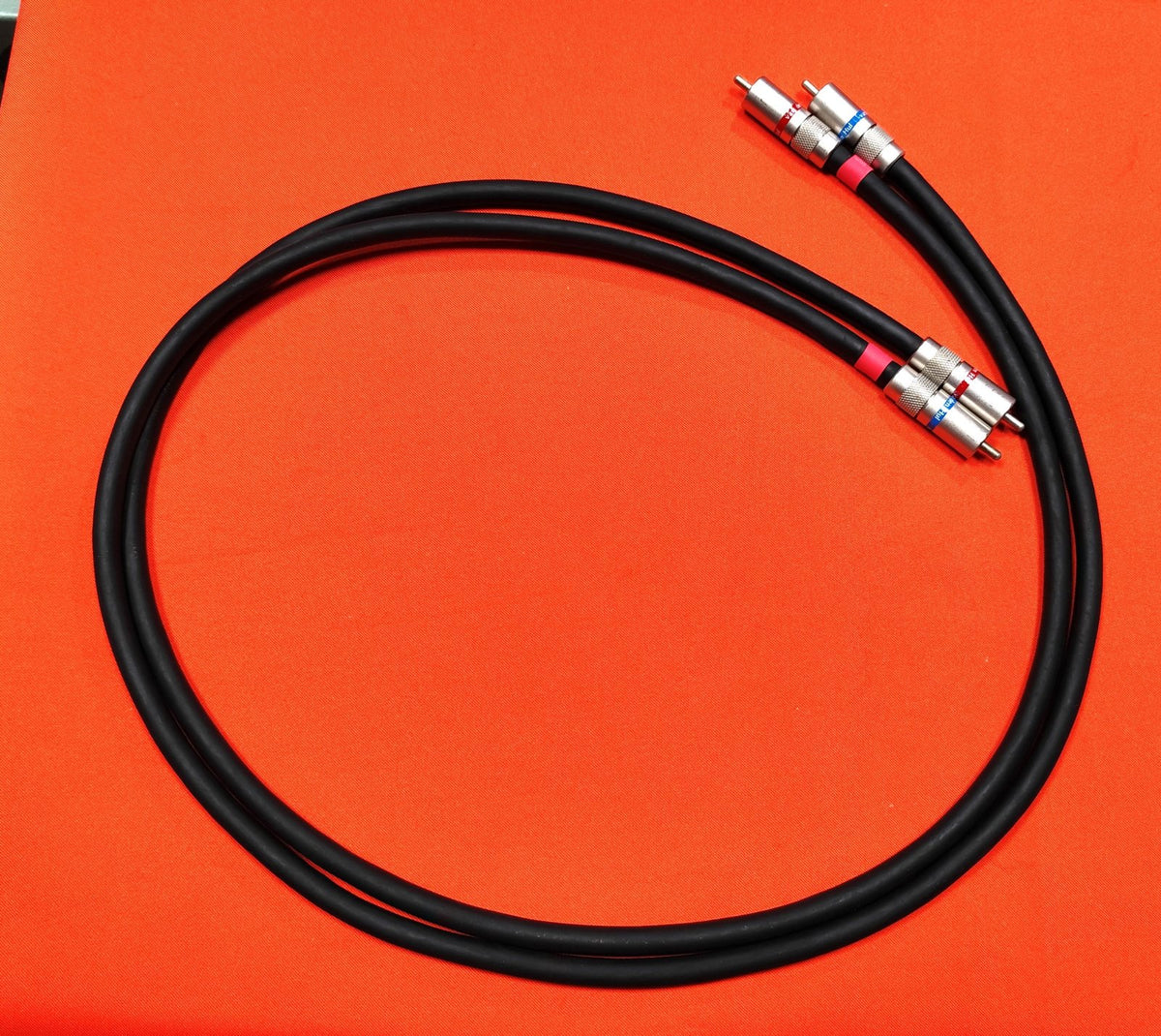 Van Den Hul - The CNT Carbon Nano Tube