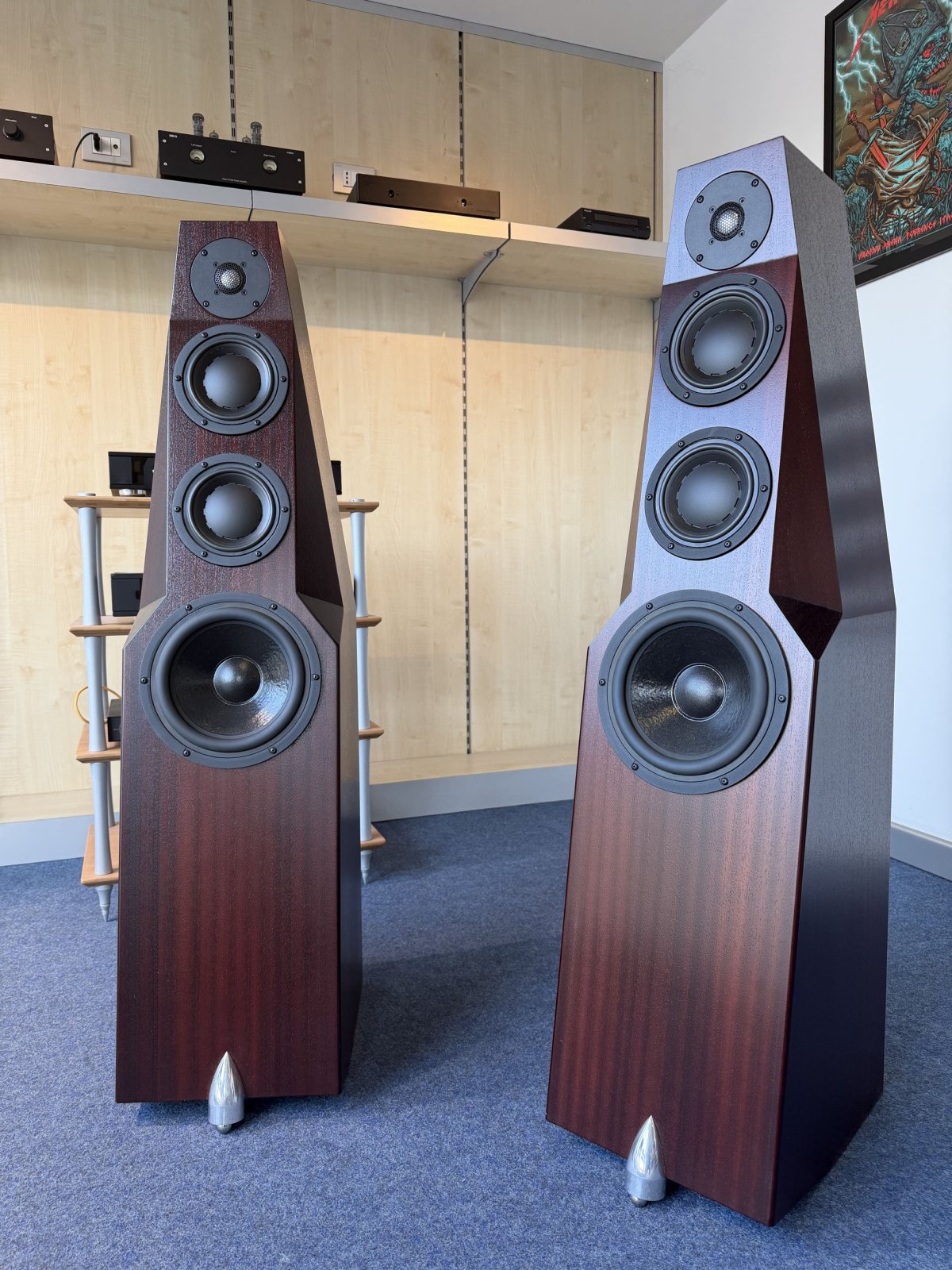 USATO: Diffusore Totem Wind Mogano