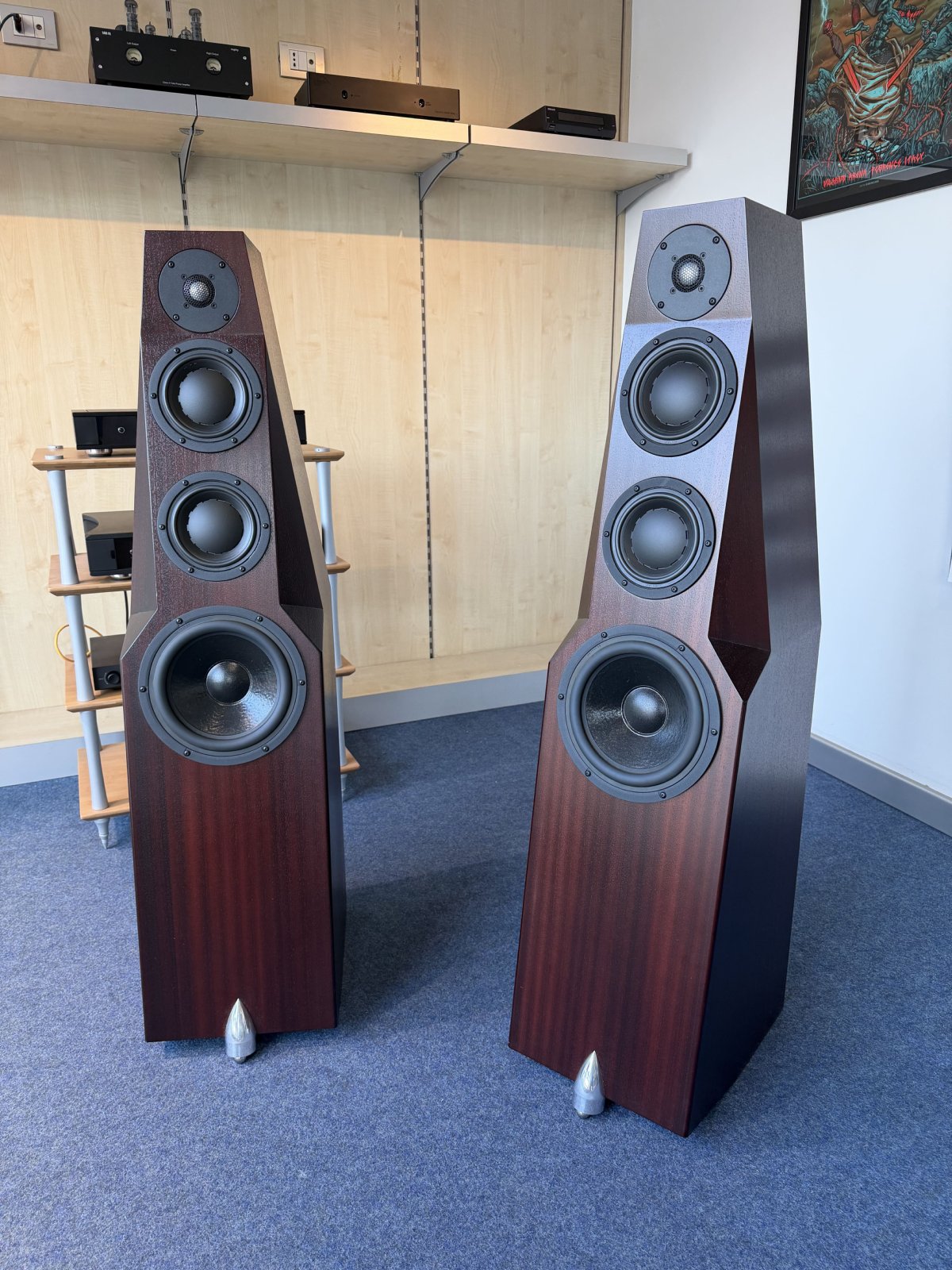 USATO: Diffusore Totem Wind Mogano